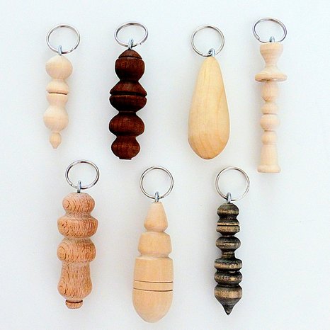 Schlüsselanhänger aus Holz
